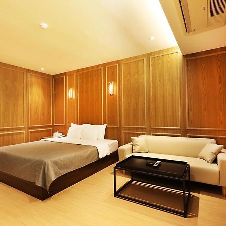 Gloria Hotel Seongnam Buitenkant foto