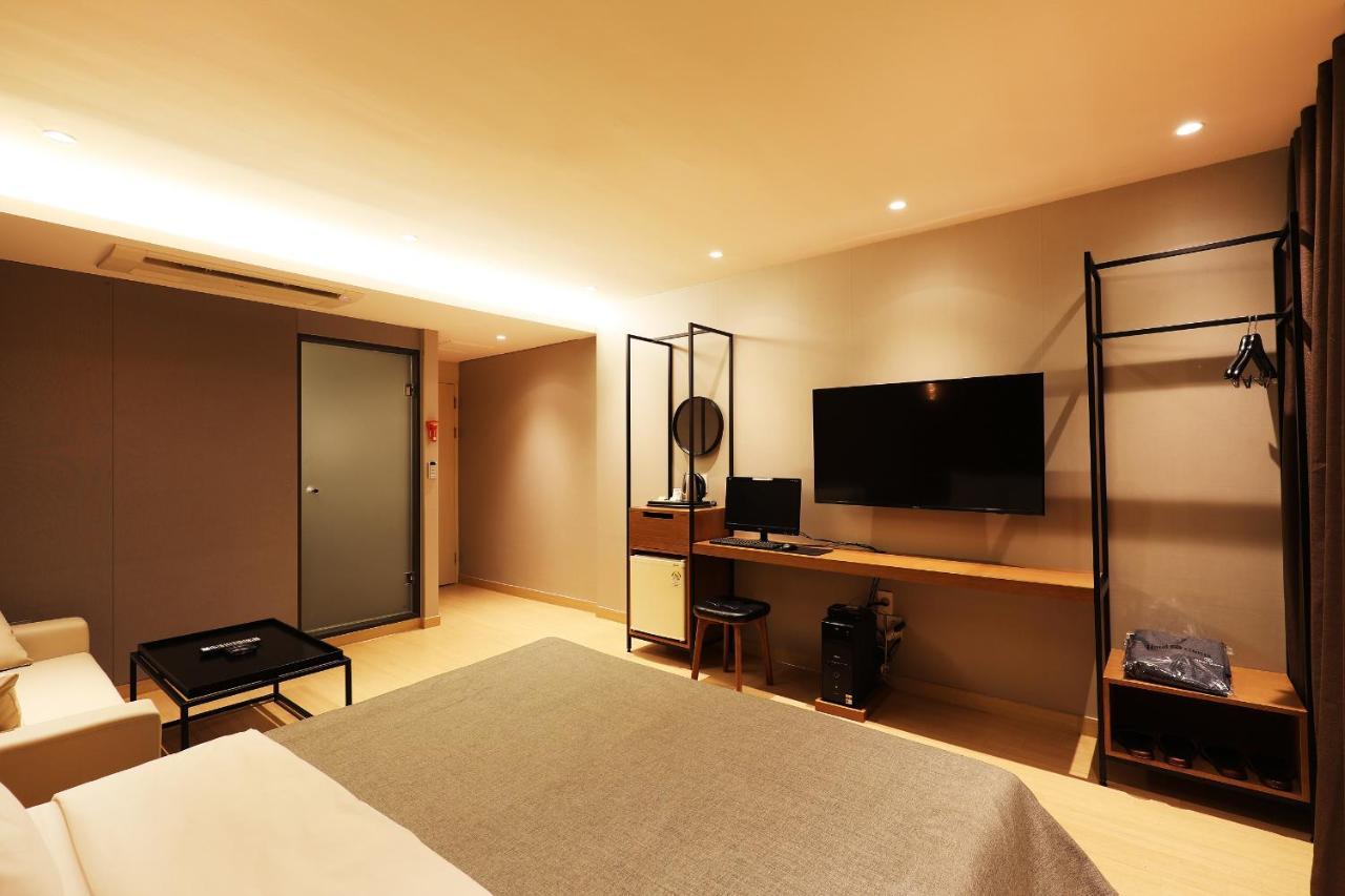 Gloria Hotel Seongnam Buitenkant foto