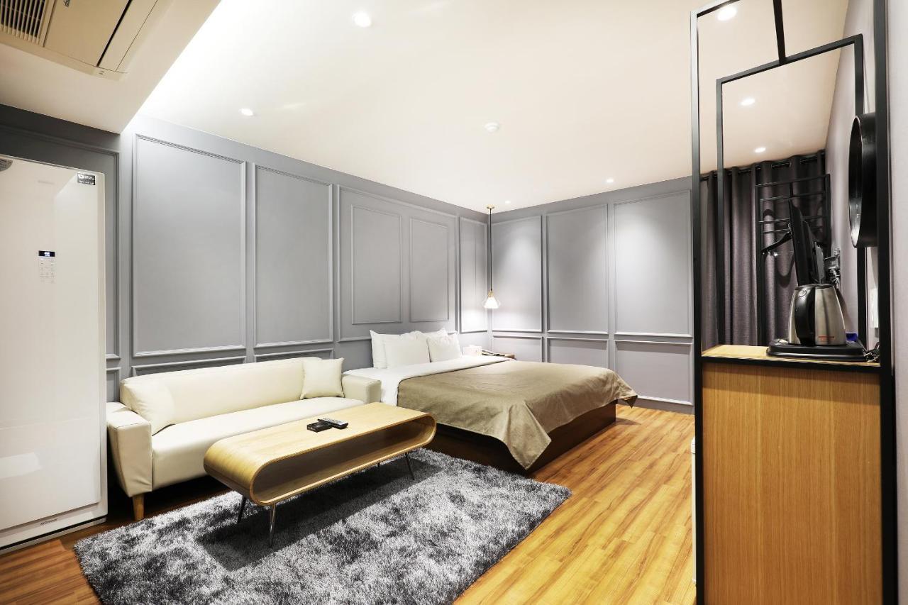 Gloria Hotel Seongnam Buitenkant foto